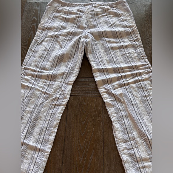 Victoria's Secret white and blue Striped Pants - Picture 2 of 15